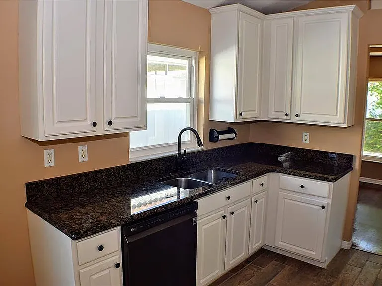 kitchen with the tiles floor