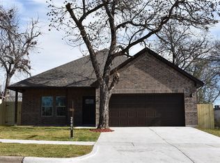 2005 Missouri Ave, Fort Worth, TX 76104