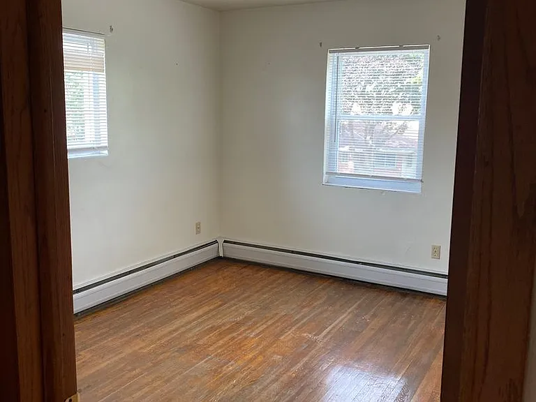 1823 Ulysses St NE — Photo 3
