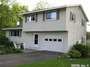 4341 Gypsy Rd, Marcellus, NY 13108