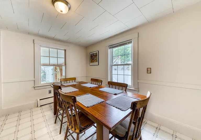 22 Seaview Ave — Photo 6
