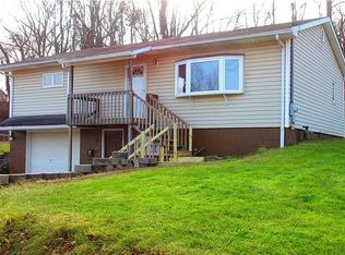 2522 Blacks Ln, New Kensington, PA