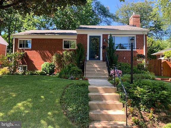 2nd image of 5113 Flanders Ave