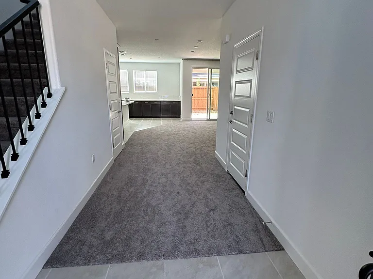 5057 Hollowtop Way — Photo 4