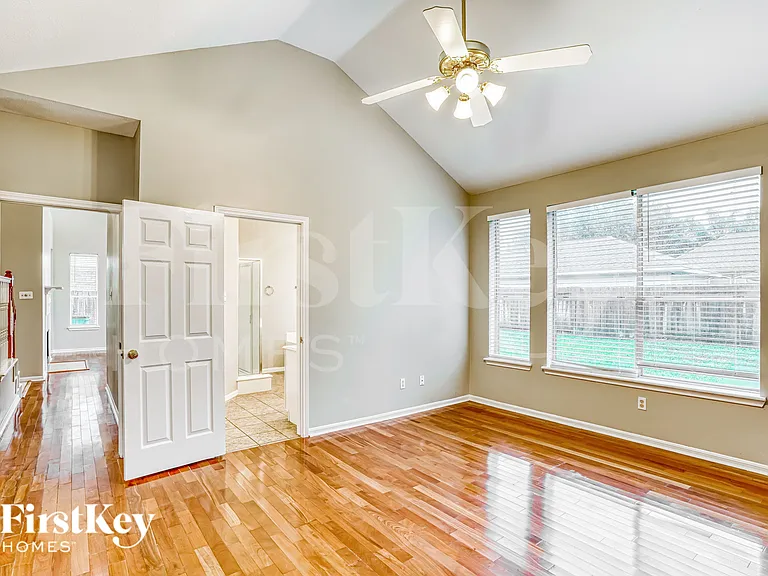 12831 Pheasant Lake Ct — Photo 11