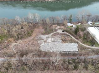 120 River Way Rd, East Bank, WV 25067