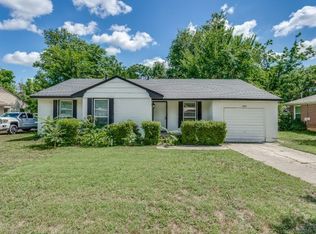 944 Old Orchard Rd, Garland, TX 75041