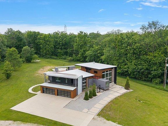4th image of 850 Frick Rd