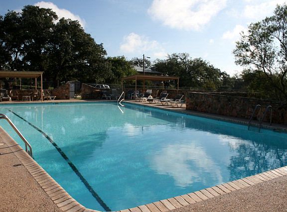 5th image of 1204 Shin Oak Way