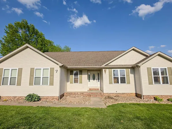 11964 Strawberry Rd, Carbondale, IL 62901