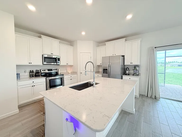 9931 Lovage Ln — Photo 12