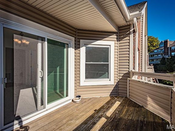 4th image of 1010 Thoreau Ct APT 301