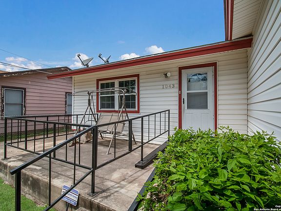 2nd image of 1043 Kendalia Avenue