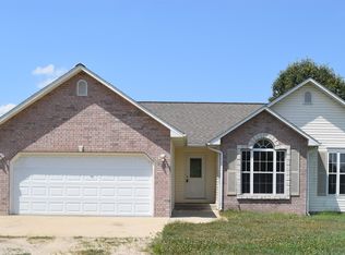 16930 Limestone Rd, Dixon, MO 65459