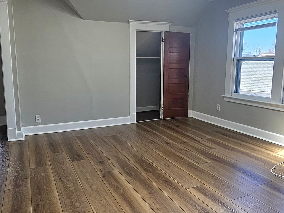 1st image of 83 Gibbs St #3C