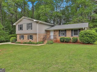 269 Malone Cir, Fairburn, GA 30213