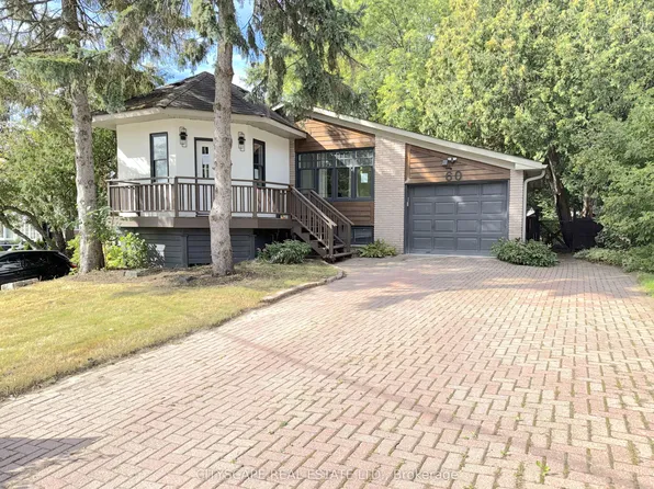 60 Hillview Dr, Newmarket, ON L3Y 4H9