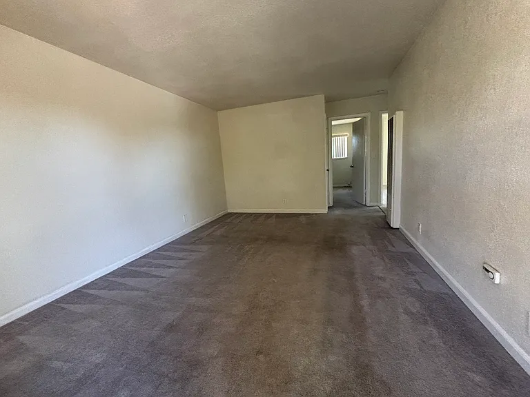 1200 Edsel Dr #4 — Photo 20