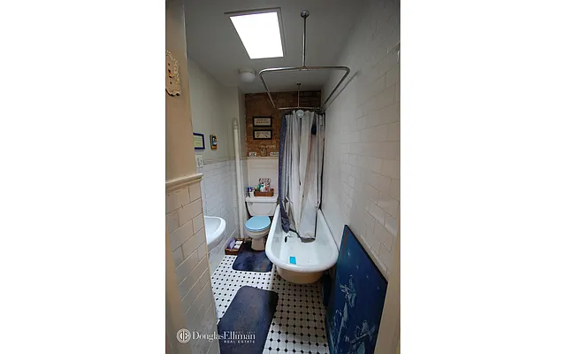 Rented by Douglas Elliman | media 13