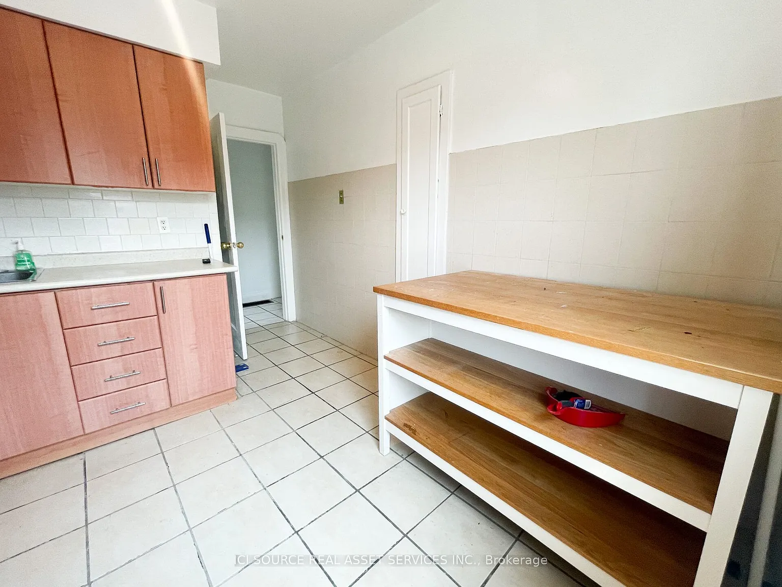 2 bed, $2,850 — Photo 3