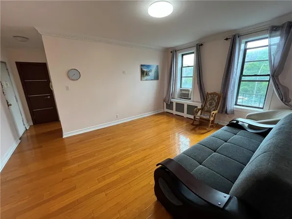 1800 Ocean Pkwy APT C1, Brooklyn, NY 11223