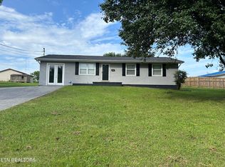 101 Phillips Ln, Clinton, TN 37716