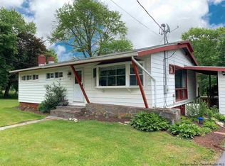 17 Reuter Ln, Claverack, NY 12513