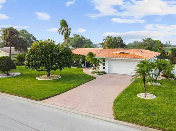 666 POINSETTIA ROAD, BELLEAIR, FL 33756