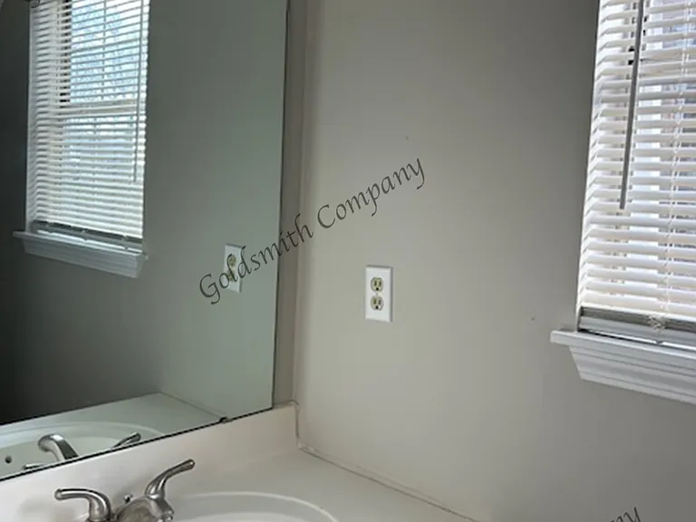 218 A Cavalier Dr — Photo 6