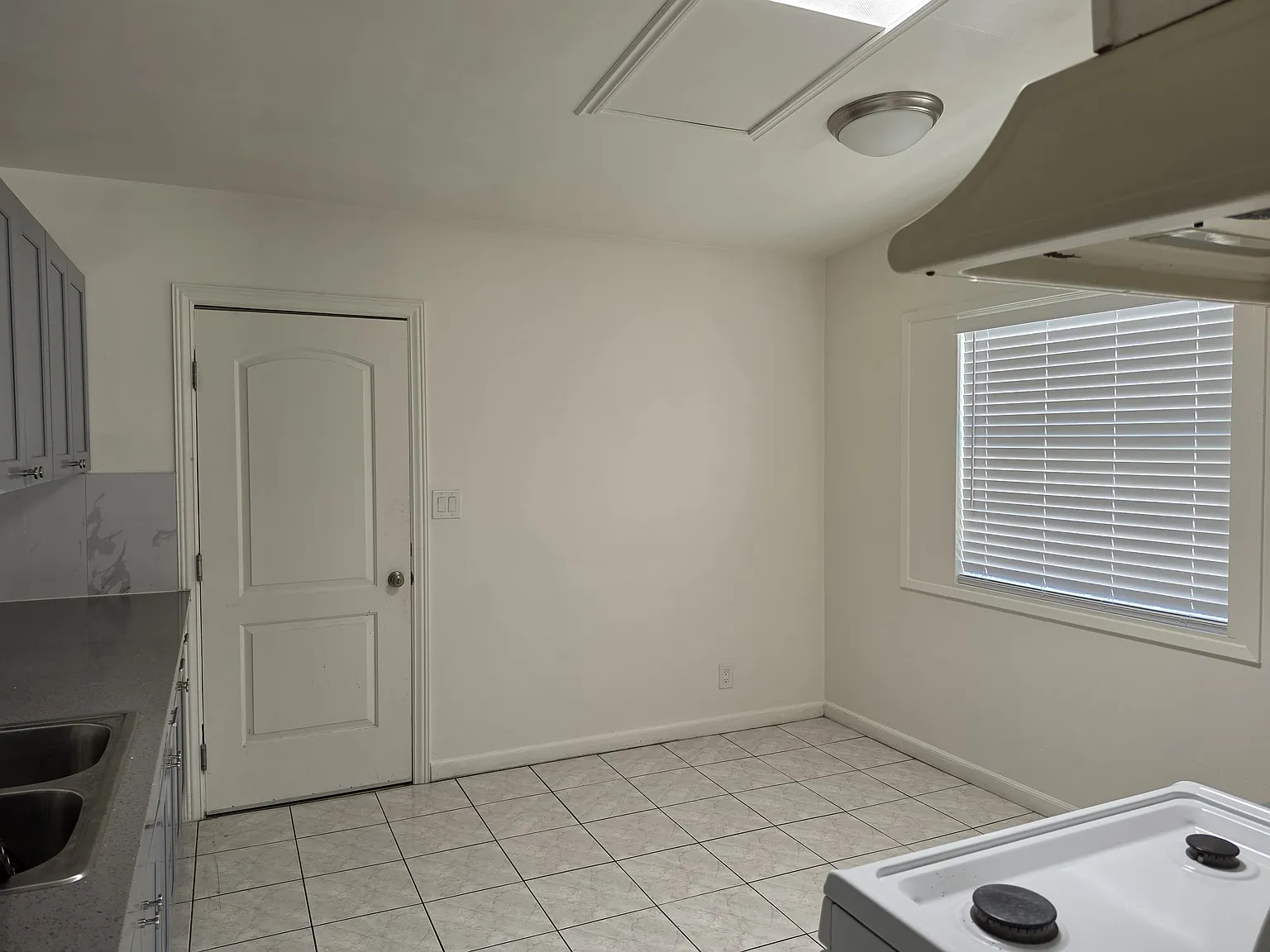 2 bed, $2,500 — Photo 3