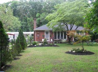 2 Edison Ave, Clementon, NJ 08021