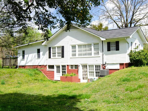 295 Oxford St, Heflin, AL 36264