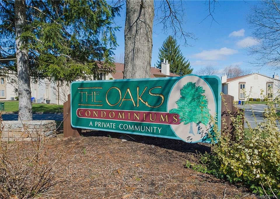 1st image of 29 Little Oak Ln #29