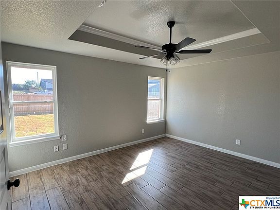 5th image of 2064 Stillwell St