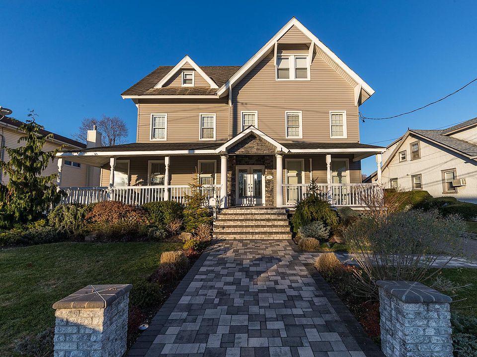 1st image of 36 Althouse Ave #2