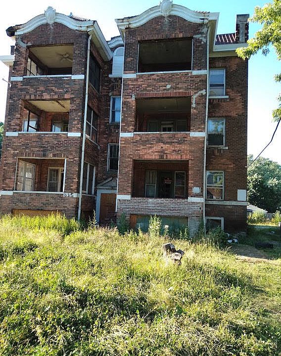 1st image of 835 E Buchtel Ave Unit 1-14