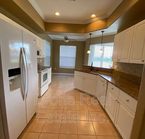 9265 Belleza Way #101 — Photo 12
