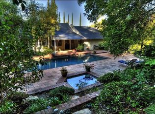 4433 Coronet Dr, Encino, CA 91316