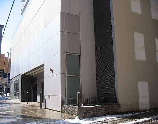 1st image of 630 N Franklin St #1017