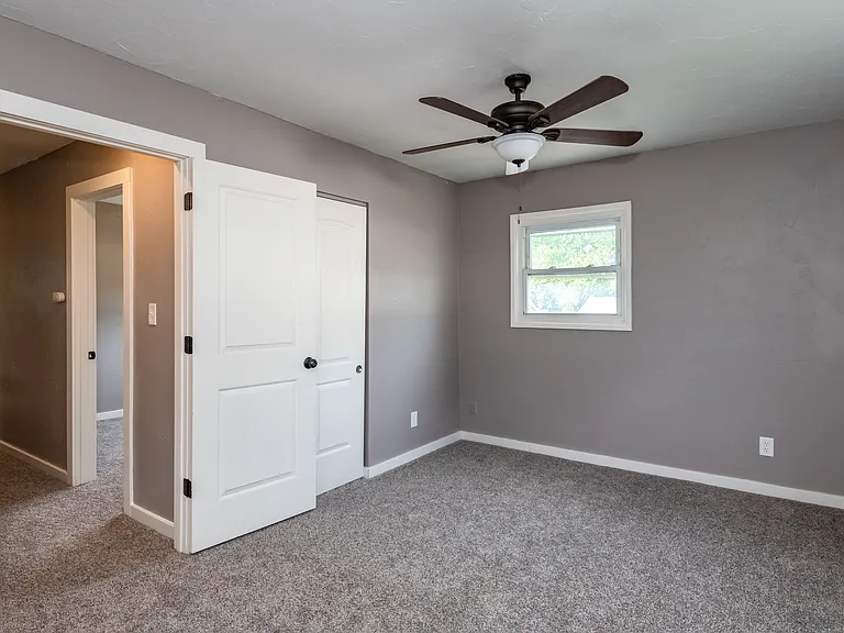 2821 Blackhawk Rd — Photo 22