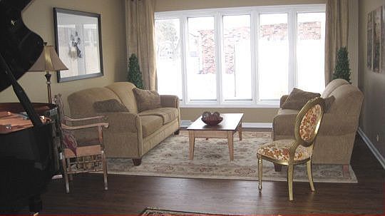 2nd image of 210 Tennyson Dr
