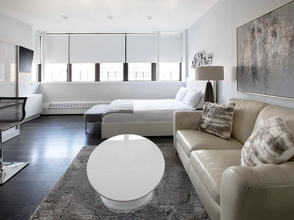 150 West 51st Street image 1 of 19