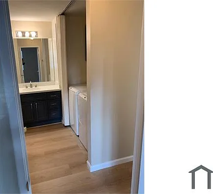 1099 Tekman Dr — Photo 6