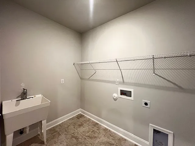 106 Highpointe Dr — Photo 15