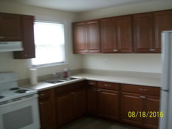 4th image of 3516 Patrick Ave