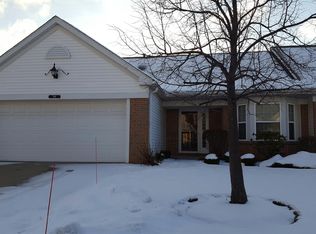 196 Marilyn Ln #36, Eastlake, OH 44095