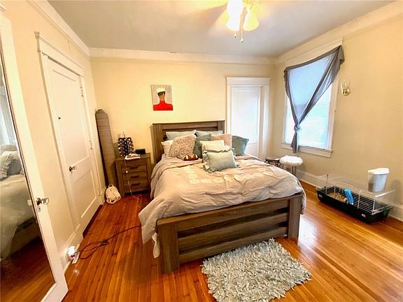 2nd image of 2525-27 S Carrollton Ave