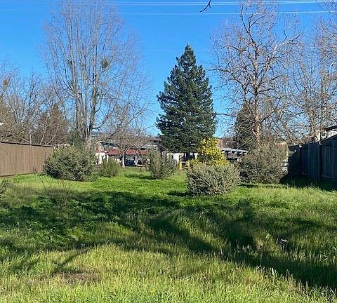 2nd image of 3476 Walnut Grove Street