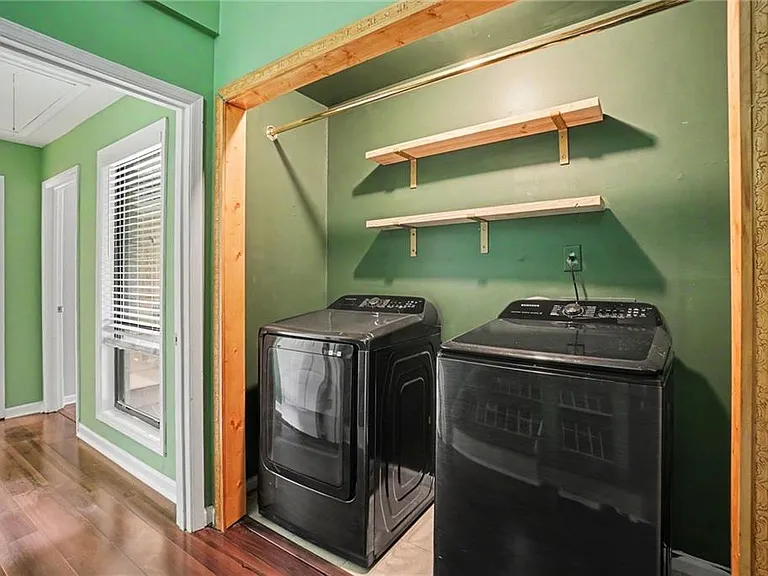 1006 Creatwood Cir SE — Photo 19