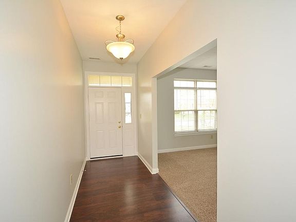 front entry/foyer